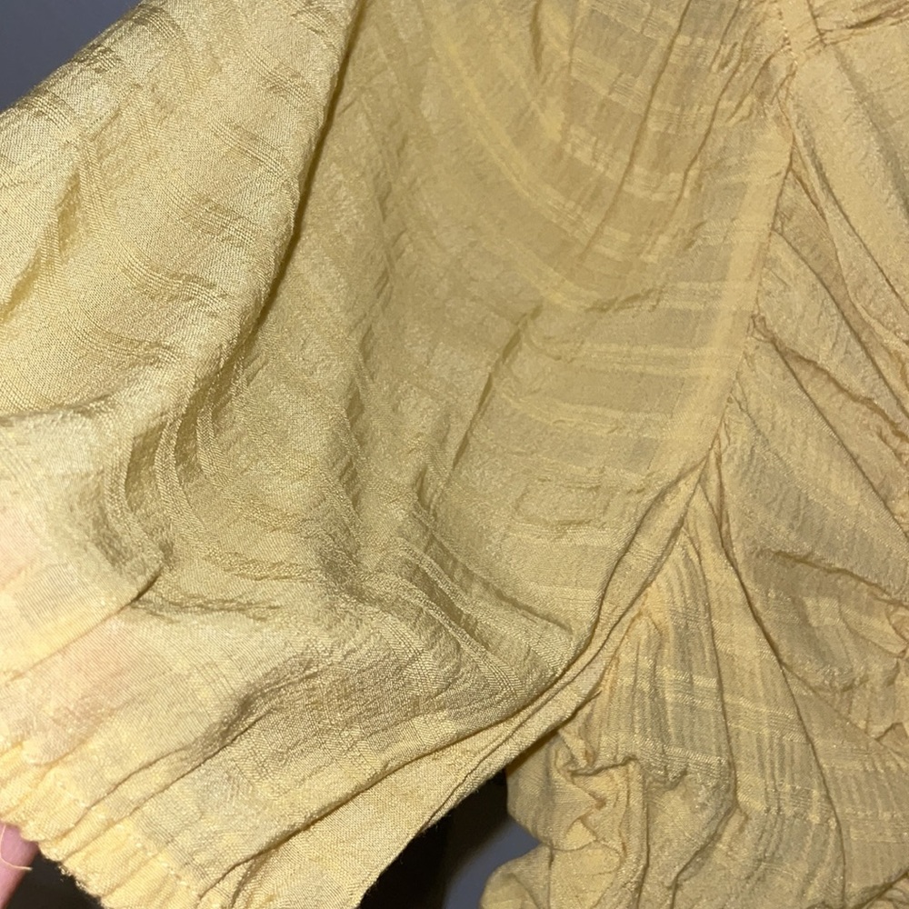 A7 - 362 Vestique yellow ruched sunshine state of mind top size medium - Picture 12 of 15